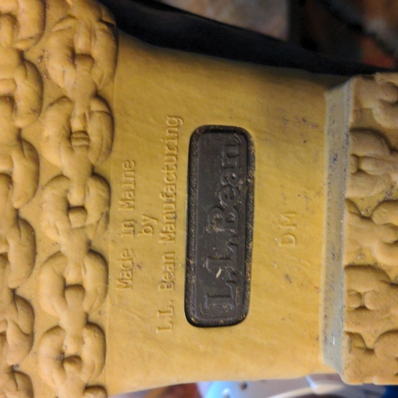L. L. Bean rain/duck boots.  Leather and rubber, W7 - Picture 6 of 6